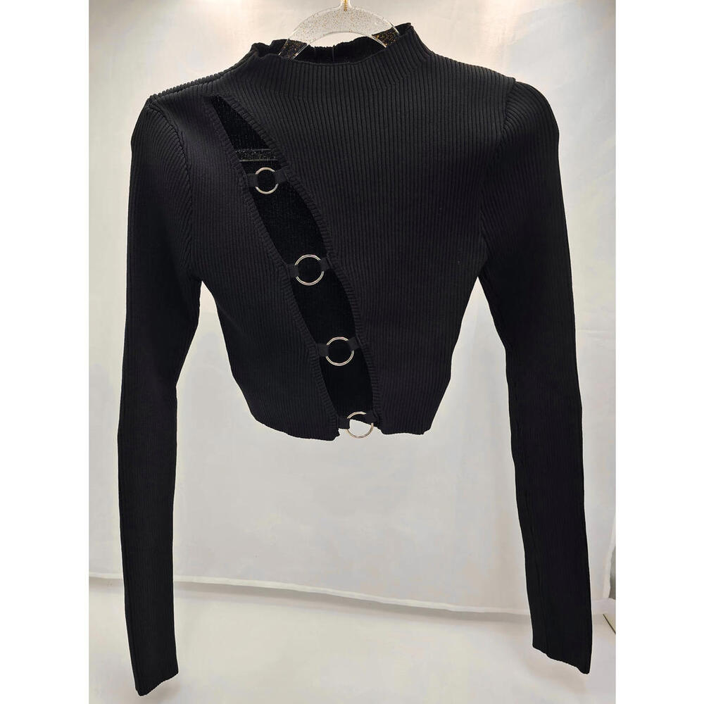 PrettyLittleThing Edgy Black Ribbed Crop Top with Ring Detail S